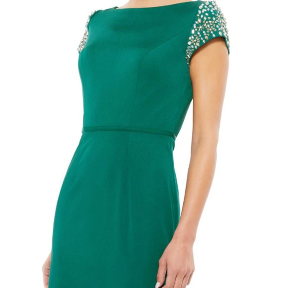 MAC DUGGAL 55718 BEADED CAP SLEEVE BATEAU NECK COLUMN EMERALD GREEN GOWN sz 2 - Picture 4 of 6